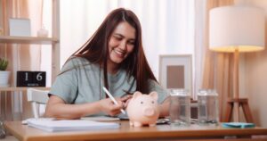 Single-Parent Budget: How to Find Peace & Stability - Single Mama Way Counselling