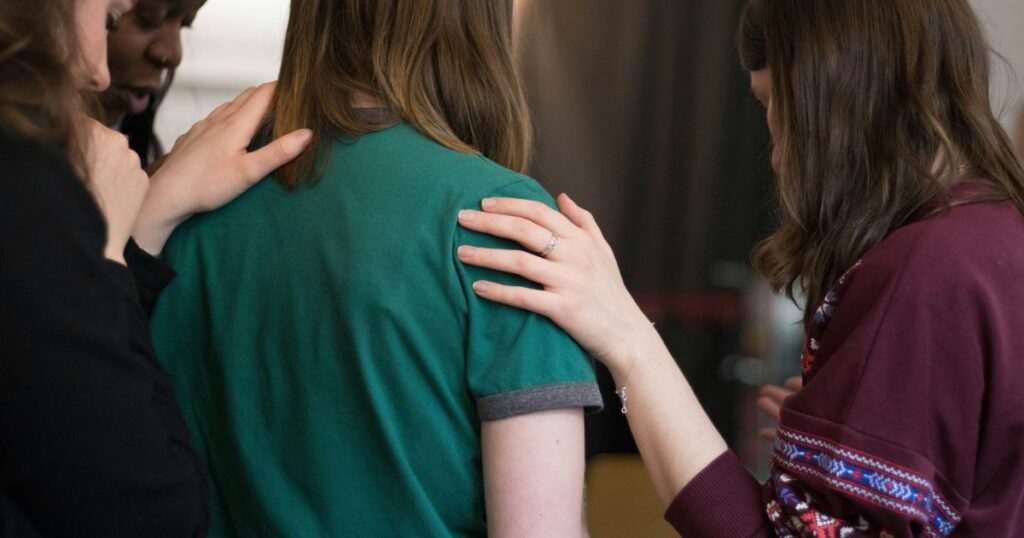 therapy for single mums
